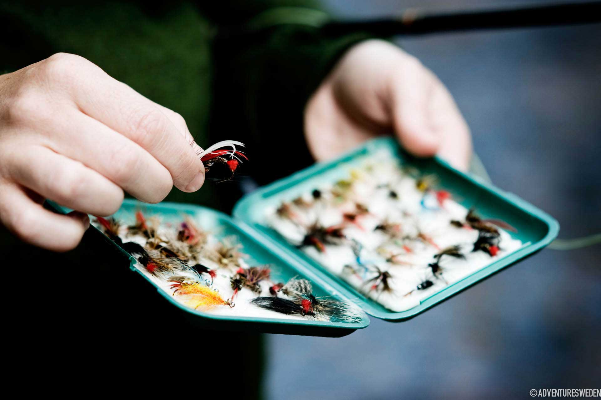 Färggranna flugor för fiske | Foto: Sandra Lee Pettersson