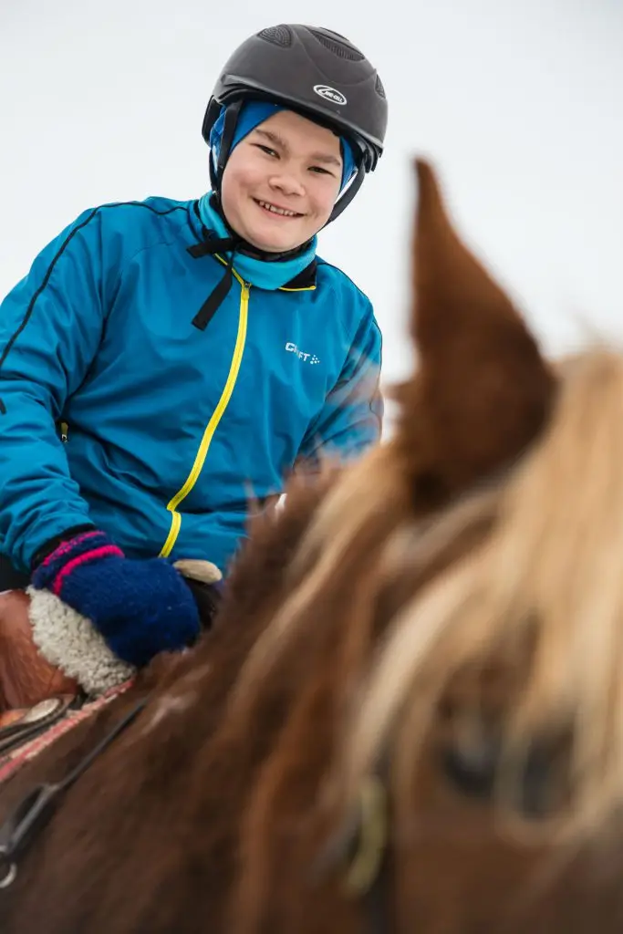 Riding_western_style_Anette_andersson