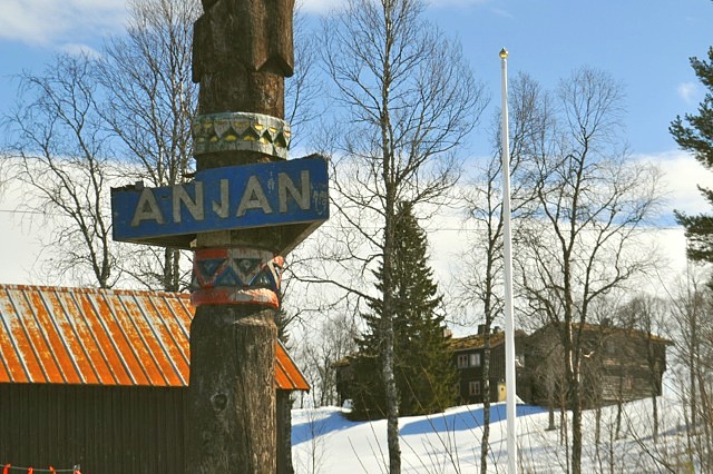 Anjan Mountain Station Maria Wilhelmsson