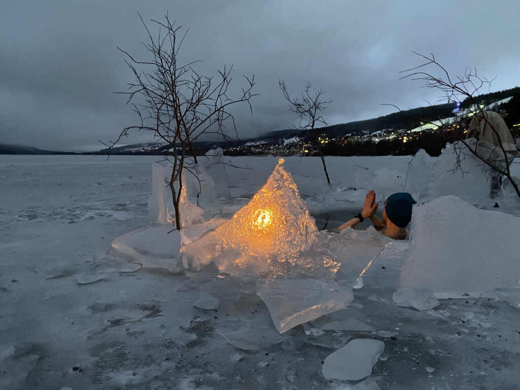 Vinterbad islykta Maria Wilhelmsson