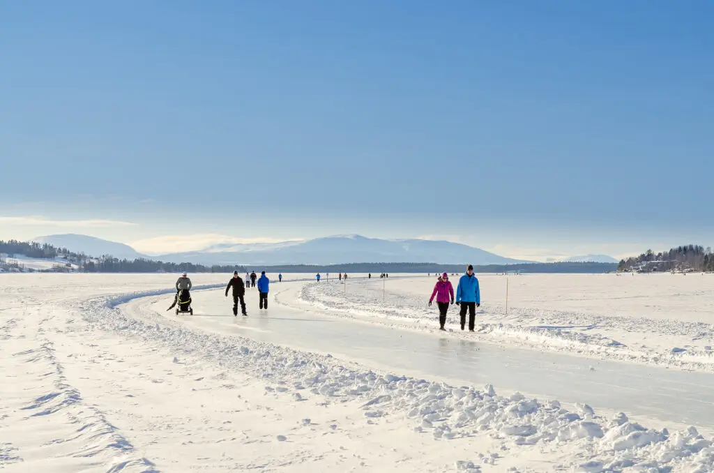 Storsjön vinter Oviksfjällen Östersund Johannes Poignant