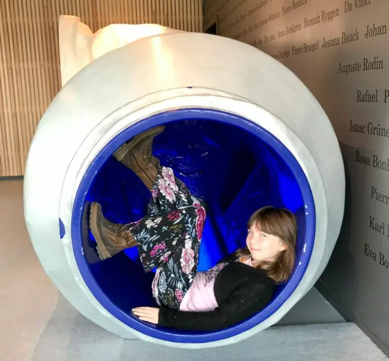 Nationalmuseum Jamtli - gå upp till utställningarna